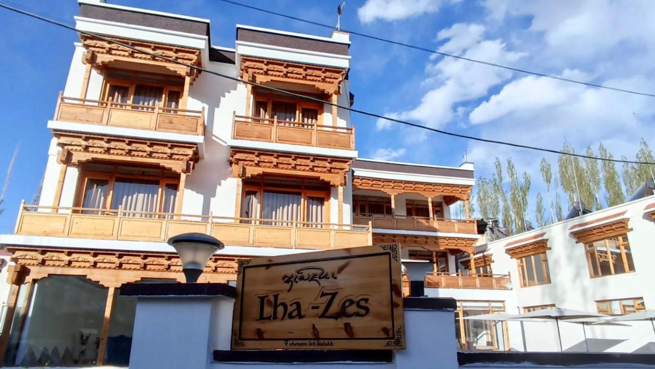 Lha-Zes Hotel Leh Buitenkant foto